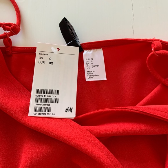 H&M red mini dress - Picture 3 of 3